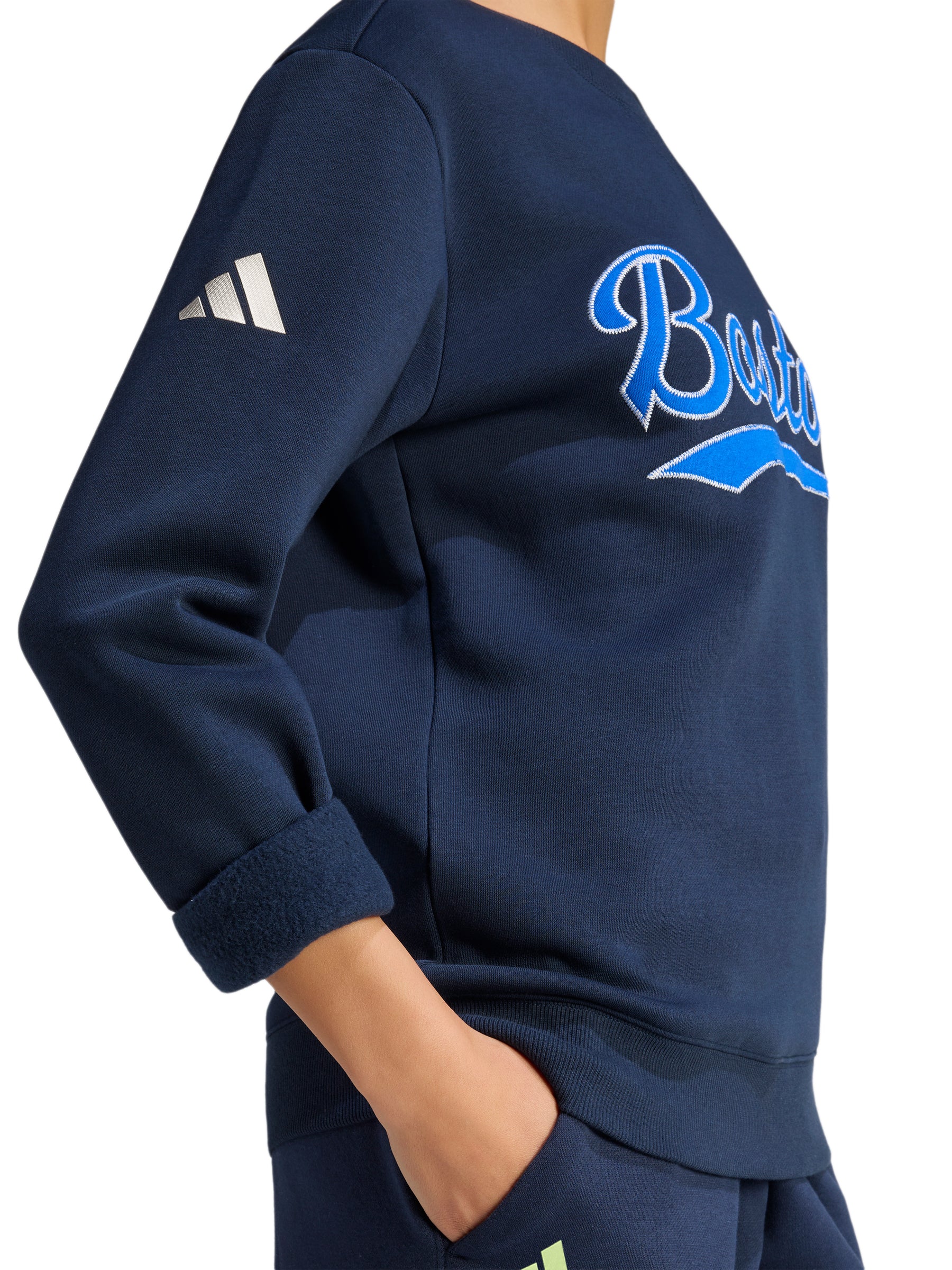 Adidas Women's Boston Marathon® 2026 Crew Sweatshirt - Image 4