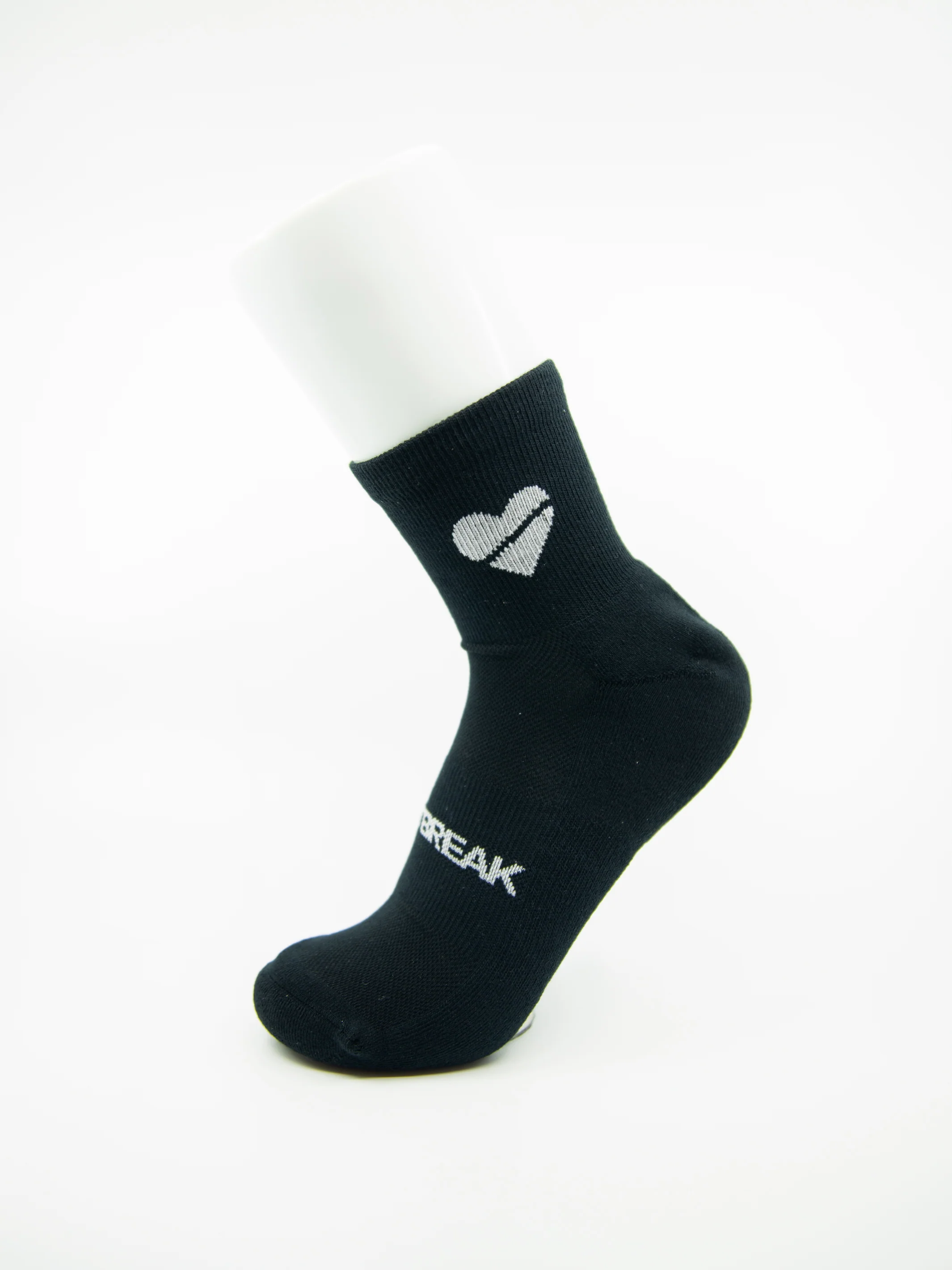 Heartbreak Quarter Midweight Running Socks v1 - Image 3