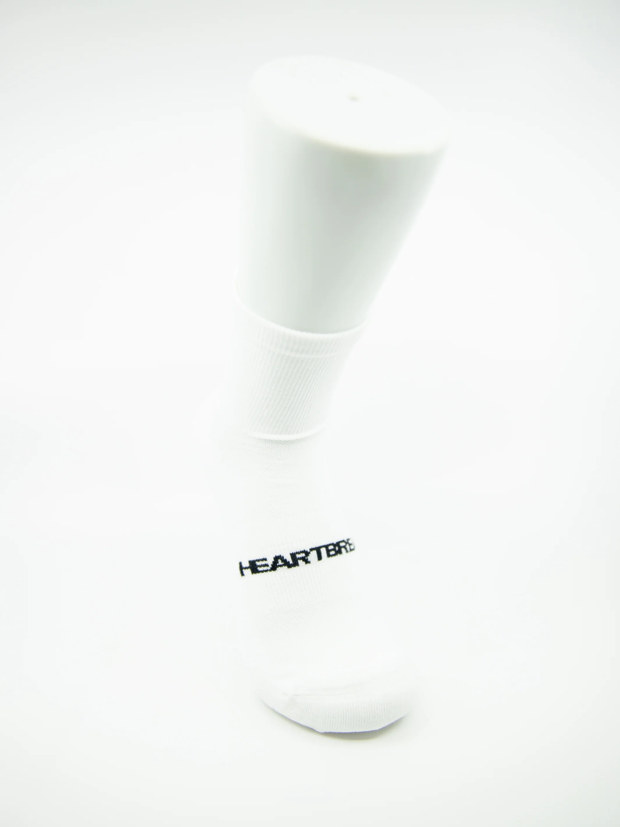 Heartbreak Quarter Midweight Running Socks v1 - Image 5