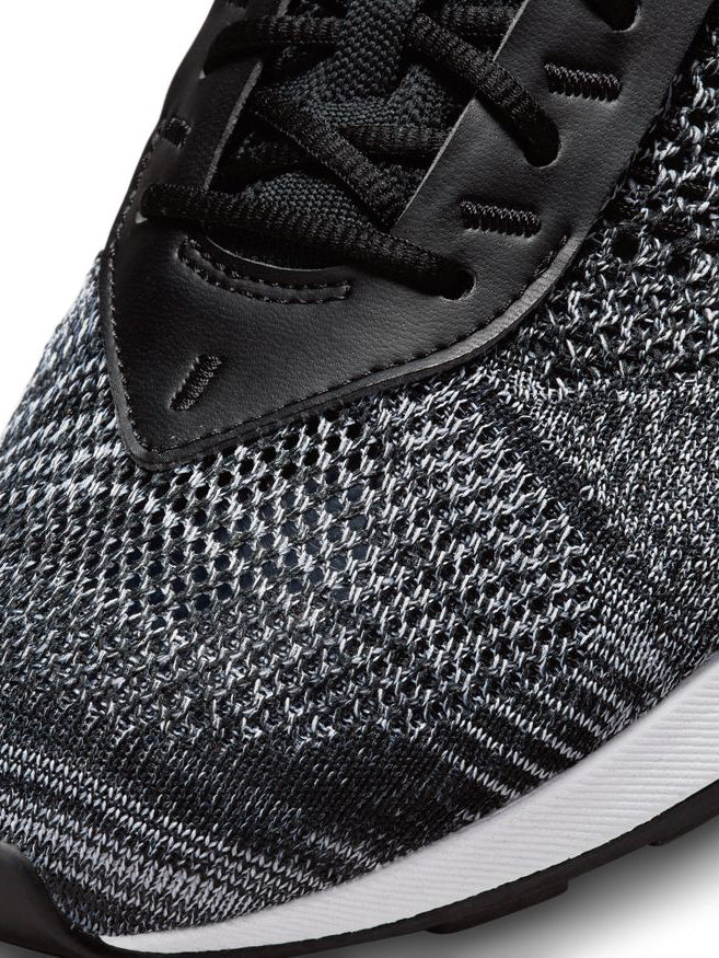 Nike Air Max Flyknit Racer - Image 13