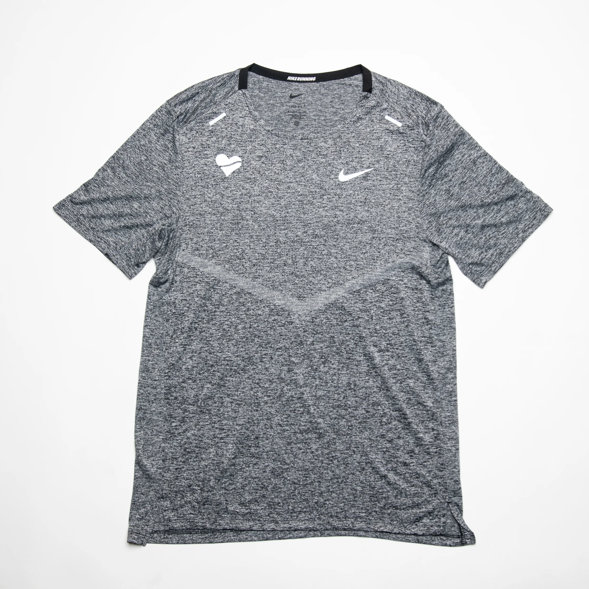 Nike Men's Dri-FIT Rise 365 Short-Sleeve Tee - Image 11