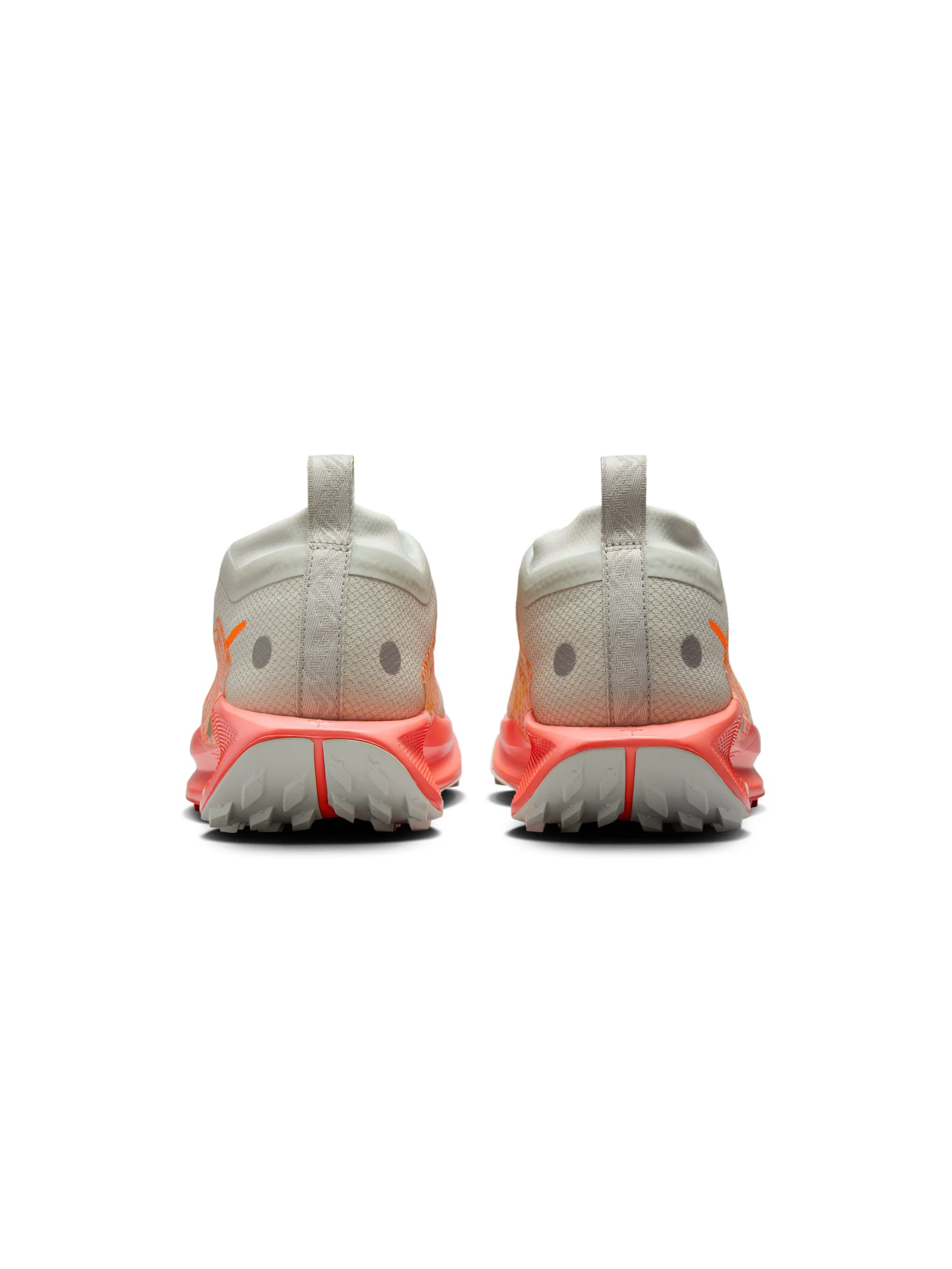 Nike Pegasus Trail 5 GORE-TEX Women's Shoes - Image 4