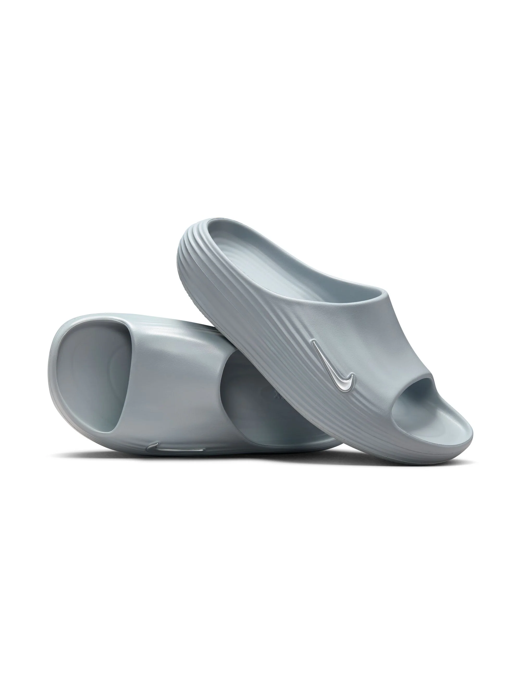 Nike ReactX Rejuven8 Men's Slides - Image 12