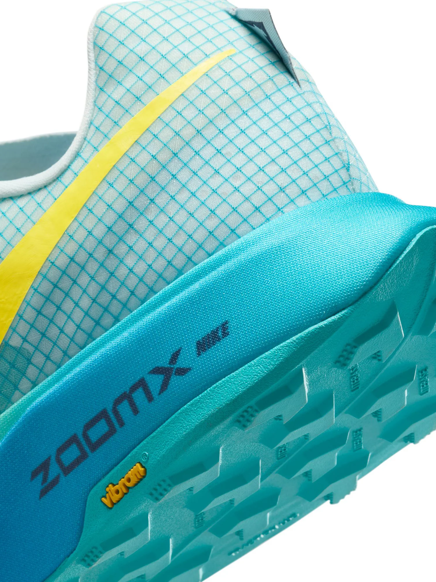 Nike Ultrafly Trail Men's Shoes - Image 25
