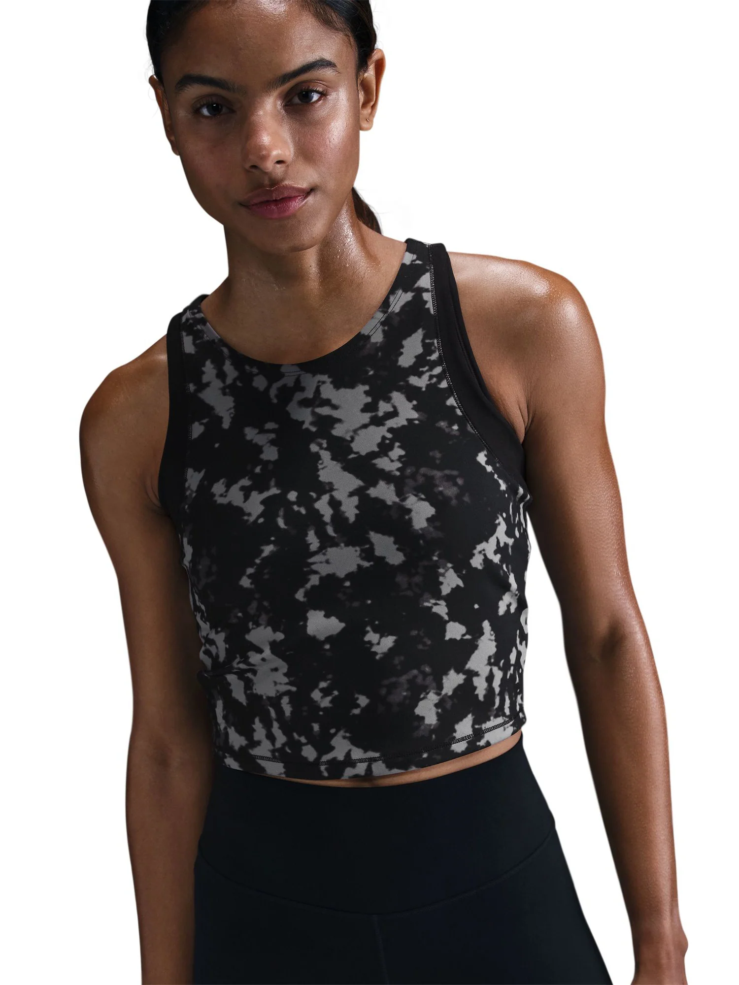 Nike Women's One Fitted Dri-FIT Cropped Printed Tank Top - Image 2
